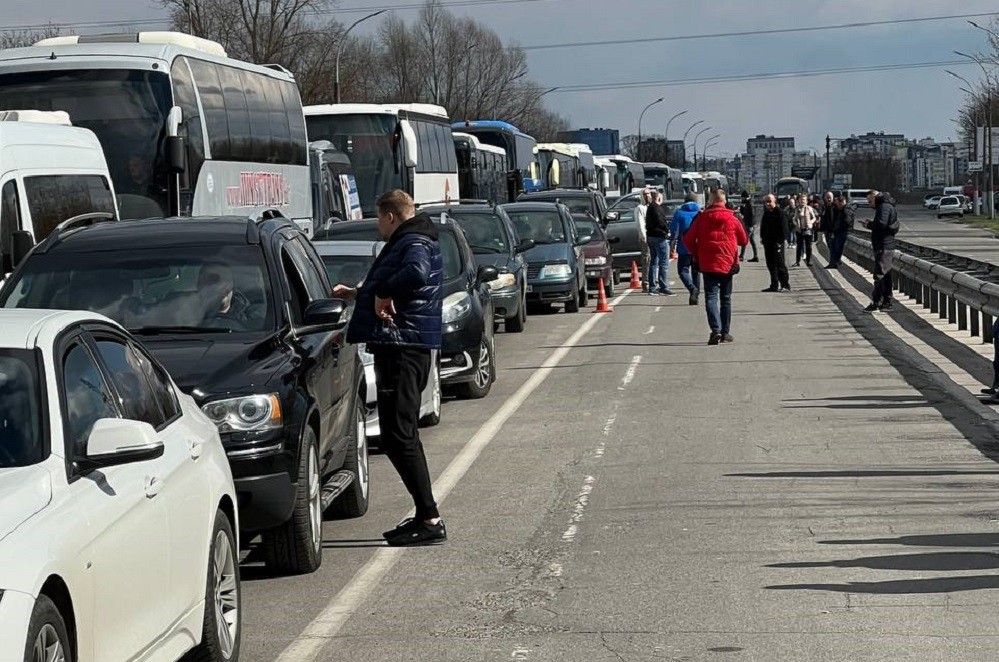 В Бресте на границе в Польшу автобусный коллапс