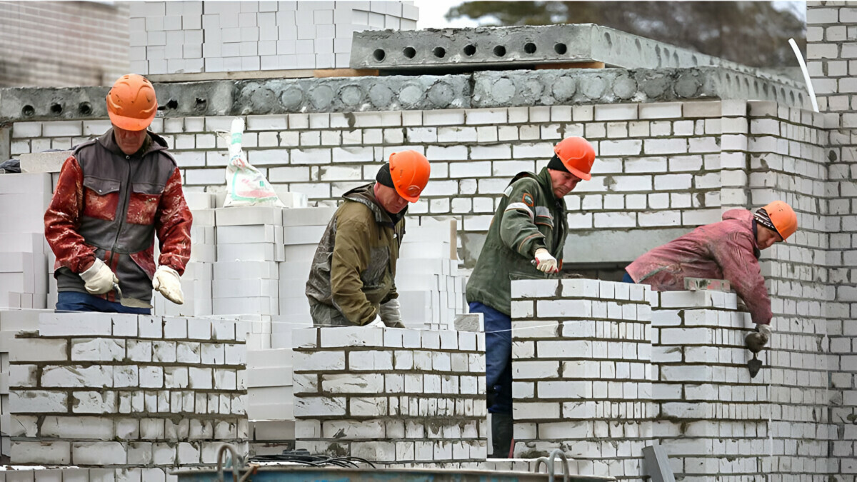 В Беларуси резко сократилось строительство жилья для нуждающихся